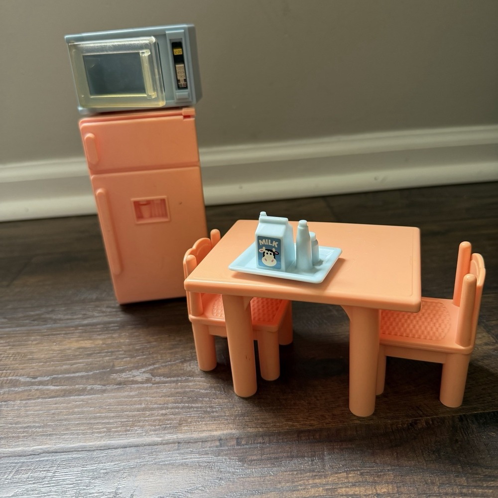 1990s Victorian Playskool Dollhouse Kitchen Furniture Lot Refrigerator Microwave